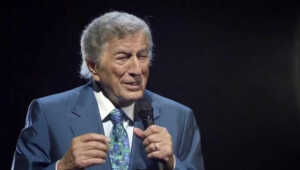 Iconic Singer Tony Bennett, Master of the American Songbook, Passes Away at 96