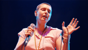 Sinéad O’Connor, Irish Singer of ‘Nothing Compares 2 U,’ Dies at 56